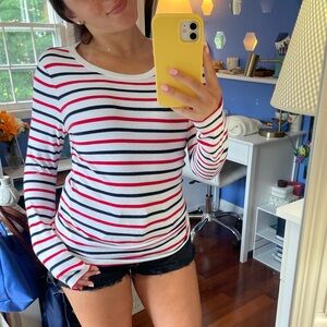 Gap long sleeve striped top.